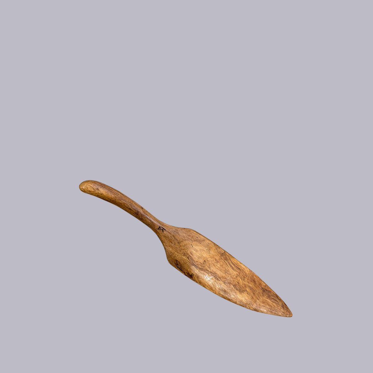 Kitchen Artefacts | Slim Cake Knife | Maire