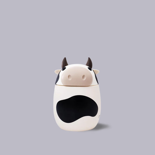 Asobu | Cow Food Container | 600ml