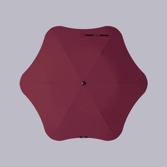 Blunt | Umbrella | Metro | Clubhouse Red