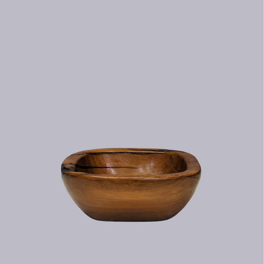 Kitchen Artefacts | Black Resined Maire Bowl