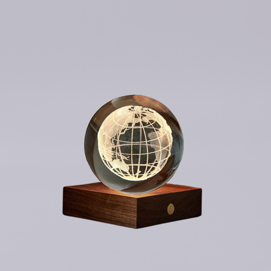 Gingko | Amber Crystal Light | World Globe